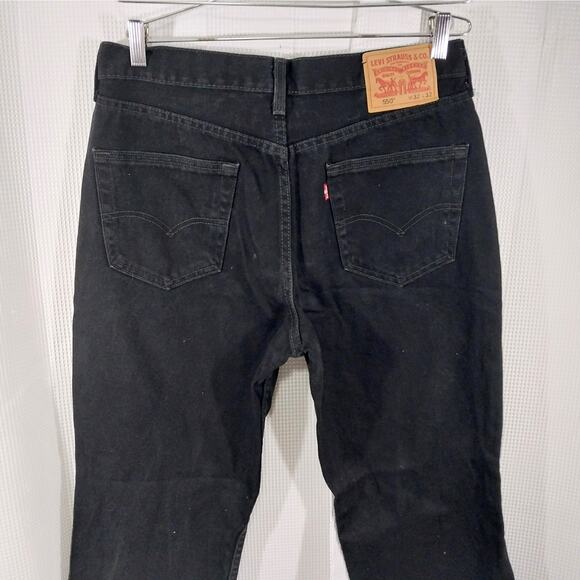 LEVI'S! LEVI STRAUSS & CO.! CLASSIC BLACK DENIM RELAXED JEANS, 550! SZ 32 X 42 - Picture 6 of 13